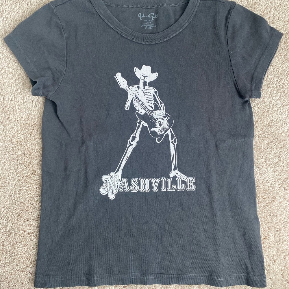 Brandy Melville Graphic Tee